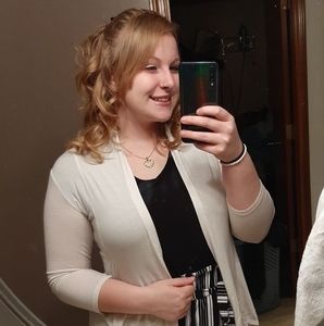 Meet your Posher, Taylor